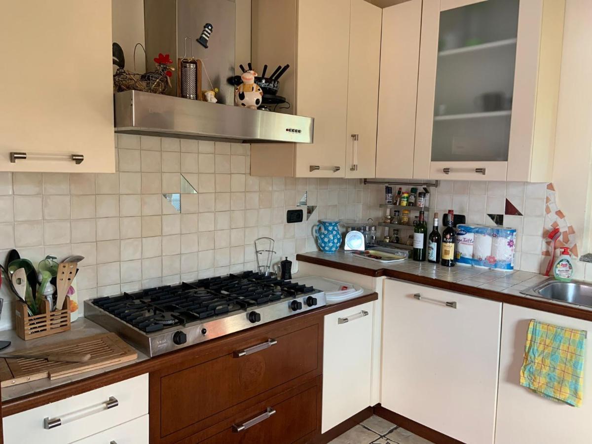 B&B Dolce Vista Al Lago Lugano Porto Ceresio Bagian luar foto